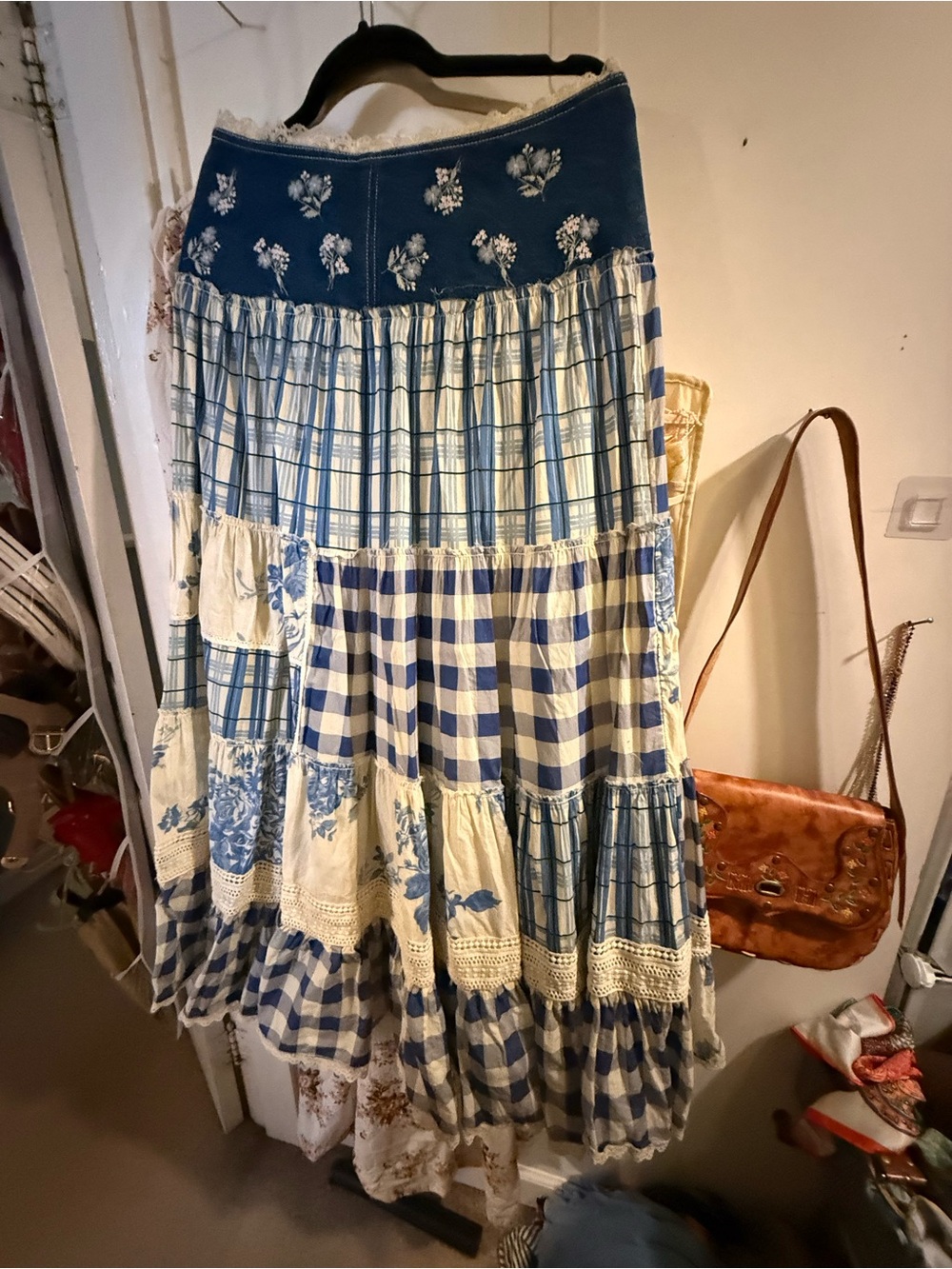 Kimchi blue Amelia medium Tiered Patchwork Maxi Skirt - Blue Floral & Gingham - Picture 3 of 4